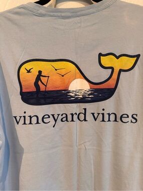 Vineyard Vines Sunset Whale Graphic Tee - Light Blue